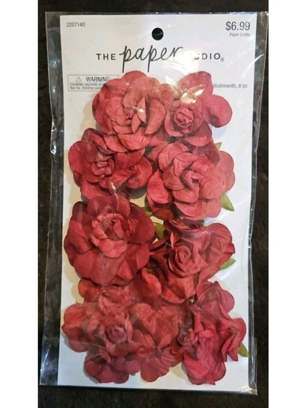 The paper studio La petites Red Flowers  8pc